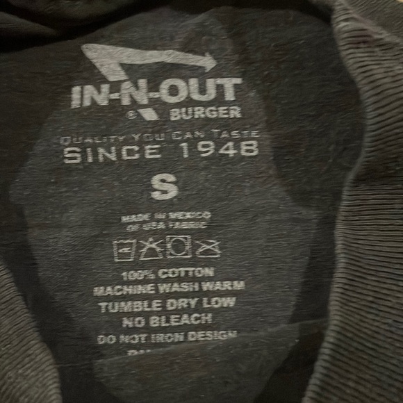 In-N-Out Burger Women’s Short Sleeve Tee Shirt - Picture 3 of 4